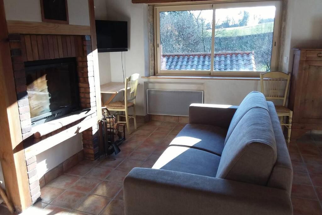 Loft La Rose Desiree Gite 3 Etoiles Chalencon Bagian luar foto